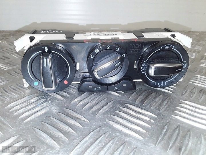 2011 Audi A1 Модуль управления кондиционером 8X0820045A, фото 1