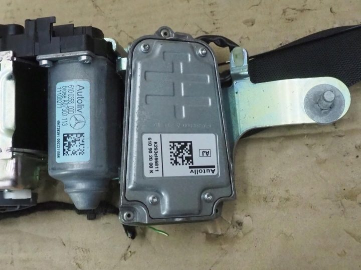 РЕМЕНЬ БЕЗОПАСНОСТИ ЛЕВЫЙ ПЕРЕДНИЙ A2048602586 MERCEDES W204 C КЛАСС, фото 3