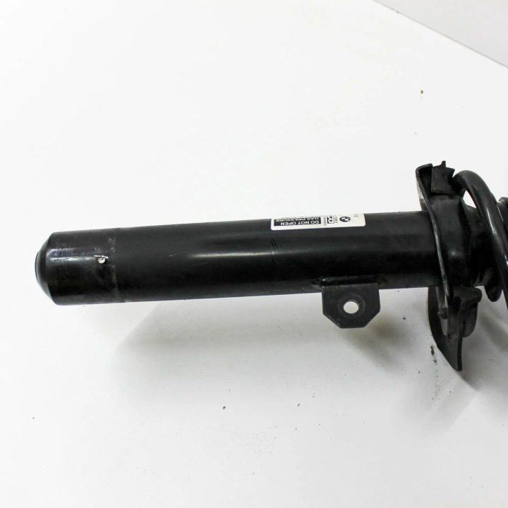 Амортизатор передний правый BMW X2 (F39) 6888338 22748216 2.0L 170 квт 2022, фото 2