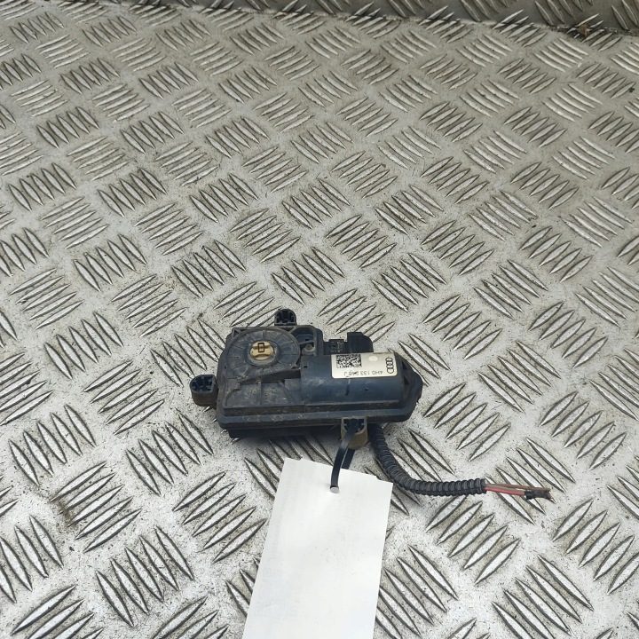 МОТОРЧИК ВЫХЛОПА AUDI A3 SPORTBACK (8VA, 8VF) 4H0133246 36450873 2.0L, фото 3