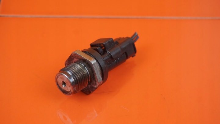 FREELANDER 2.2 TD4 09 г. 160 л.с. 224DT датчик давления топлива 9654762880, фото 2