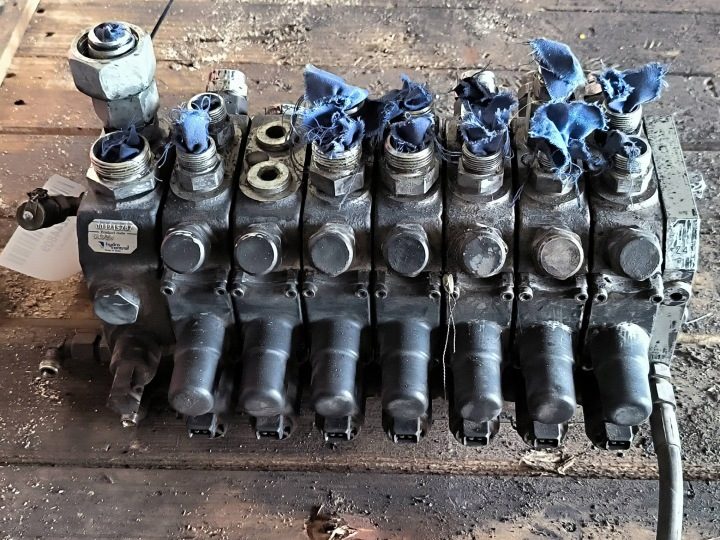 РАСПРЕДЕЛИТЕЛЬ 54928 ГИДРО CONTROL VOLVO FE 300, фото 1