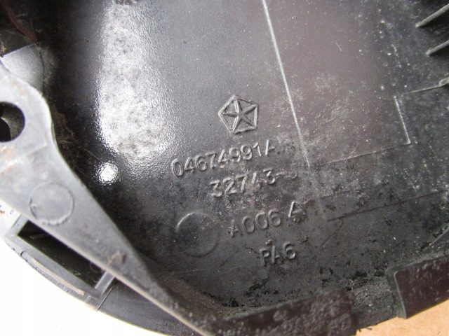 Cherokee Liberty KJ РЕСТАЙЛИНГ Лючок горловины бензобака краска. PX8, фото 6