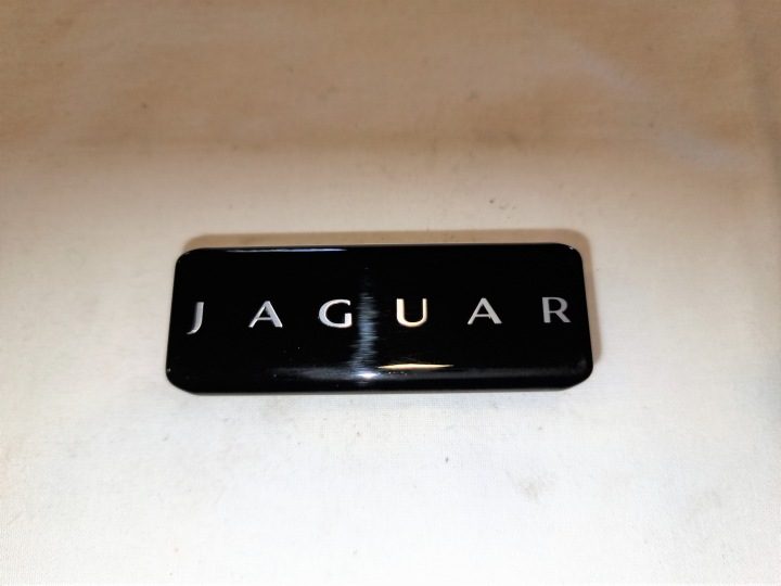 Jaguar XJ X351 эмблема значок центральной консоли, фото 1