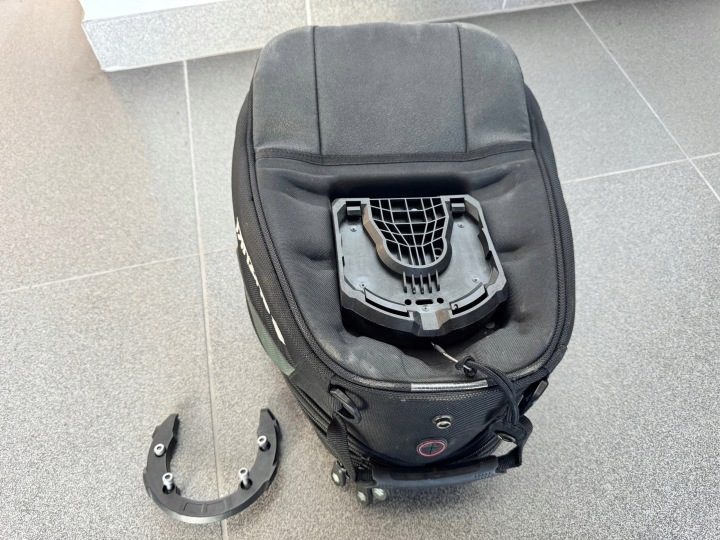 Сумка на бак SW-Motech Pro Sport черно-серый 12-17l, фото 6