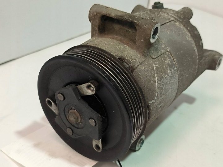 КОМПРЕССОР КОНДИЦИОНЕРА 5Q0820803D SKODA OCTAVIA III, фото 4