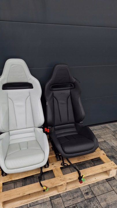 СИДЕНЬЯ AUDI R8 4S Recaro КАРБОН MOTORSPORT 2018 SZWAJCARIA, фото 3