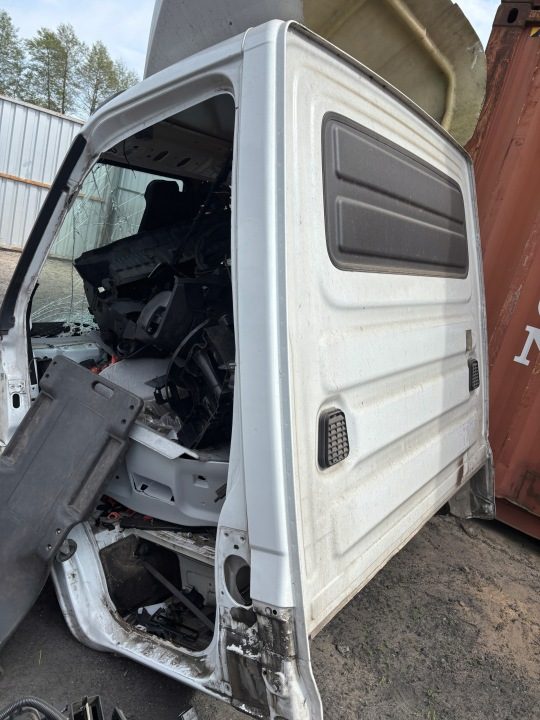 IVECO DAILY VI 14-21r КАБИНА, фото 2