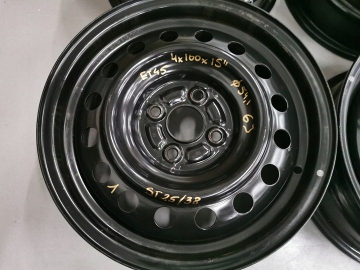 4× Штампованный диск Toyota OE Corolla, Yaris 6.0" x 15" 4x100 ET 45, фото 4