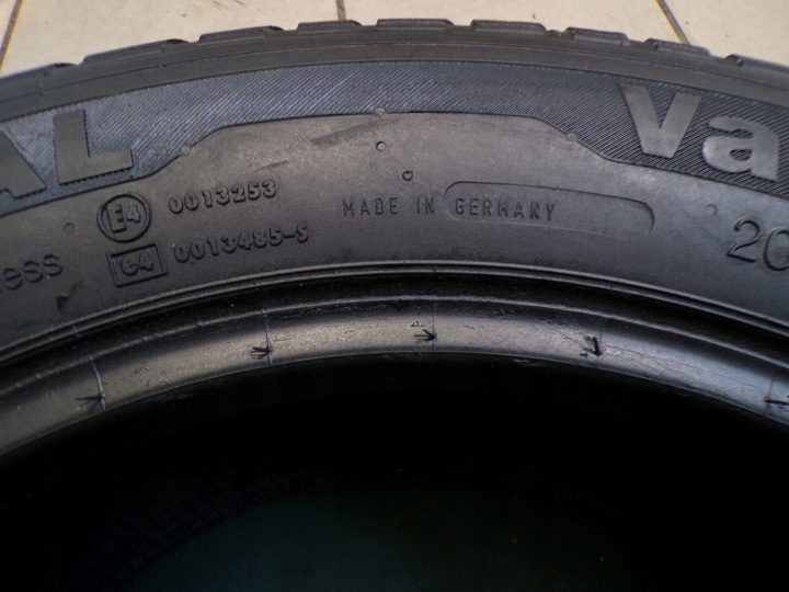 Шина всесезонная Continental VancoFourSeason 205/65R16 107/105 T усилитель (C), фото 8