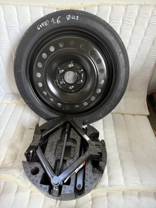 Докатка GMC Acadia 6x120 Maxxis 135/70 R18 + пенопласт + рычаг, фото 1