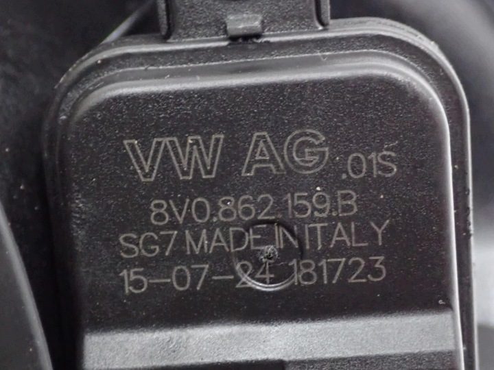 ЛЮЧОК ГОРЛОВИНЫ БЕНЗОБАКА КРЫШКА 8V0862159B 5FA809905J SEAT LEON IV KL 24 г., фото 6