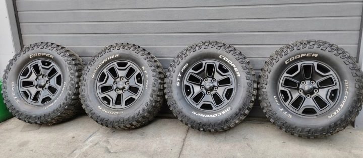 4X диск шина диска шины Jeep Wrangler JK 315/70 R17 Discoverer STT PRO, фото 2