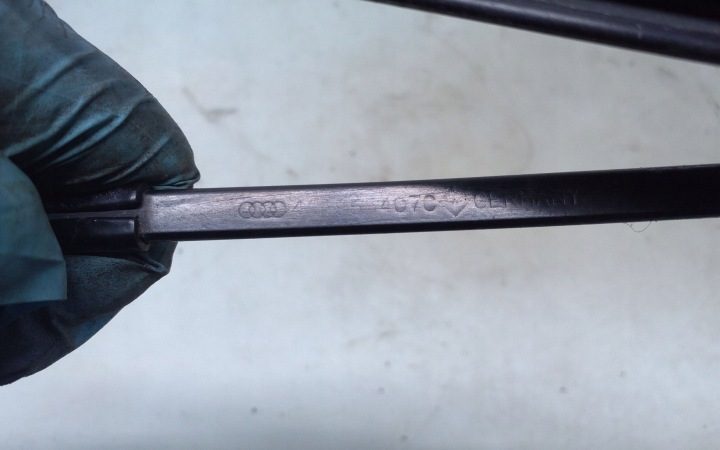 Audi OE 4A1 955 407 C поводок дворника, очистка стекол, фото 3