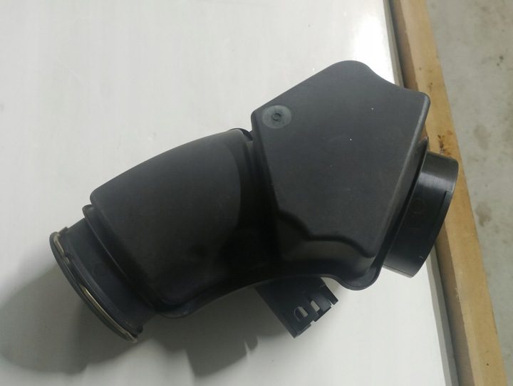 ПАТРУБОК РЕЗОНАТОР ВОЗДУХА BMW 2.0D G26 G20 G42 8580432, фото 3