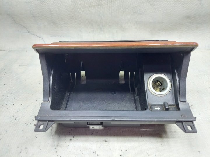 Пепельница Mercedes W210 рестайлинг, фото 4