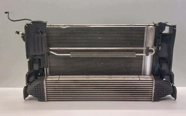 Комплект радиатора VOLVO V70 III BW 2007-2016 30794544 31368082 31280014, фото 1