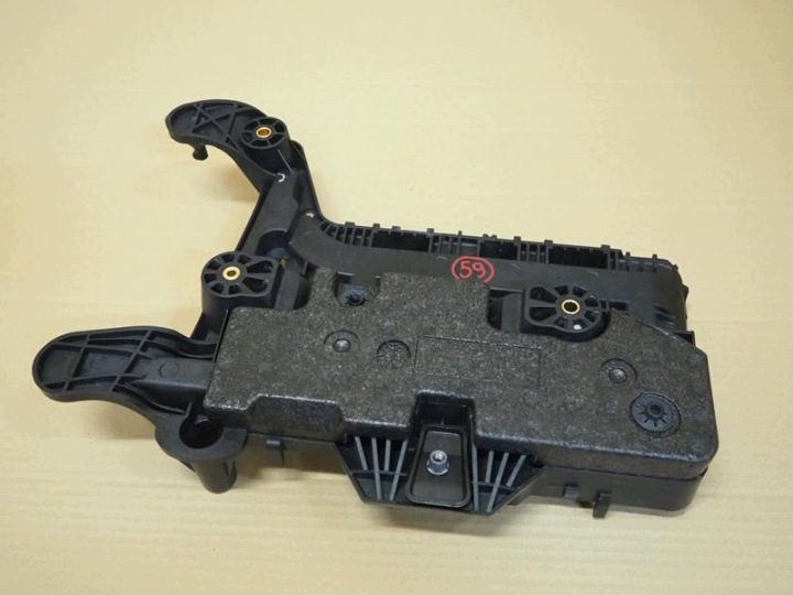 Корпус площадка аккумулятора VW Audi Seat Skoda 1K0915333H, фото 3