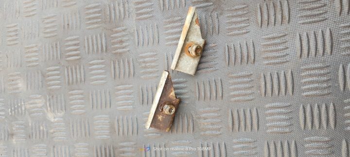 Кронштейн аккумулятора Renault Dacia OE 95514168 244382477R, фото 1