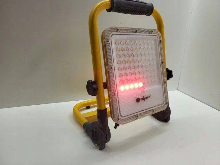 Прожектор LED ładowalny, IP65, 30 Вт, 1000 lm, 4000 K, желтый, фото 2