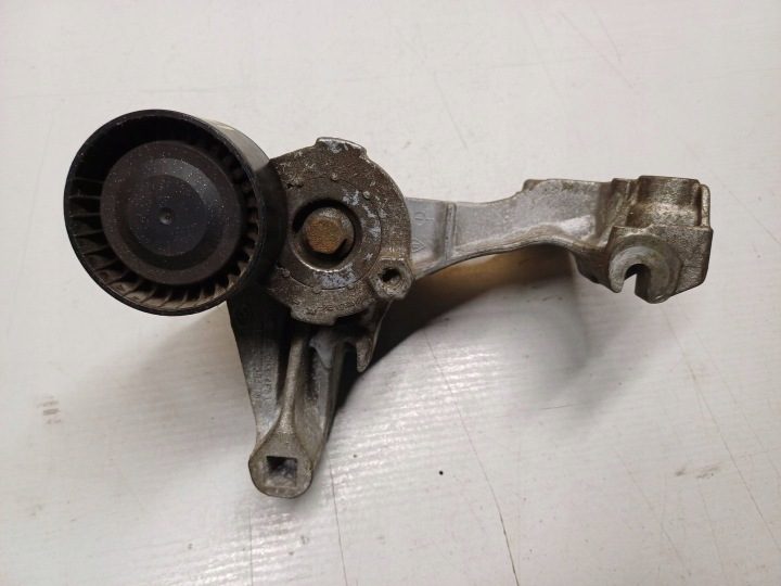 КРОНШТЕЙН ОСНОВАНИЕ ГЕНЕРАТОРА RENAULT MEGANE IV 1.2 TCE 117104394R, фото 4