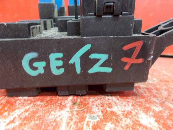 Hyundai Getz I 03-09 91198-1C001 блок предохранителей, фото 3