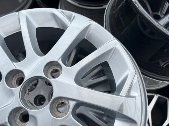 Литой диск Peugeot OE 108 4.5" x 14" 4x100 ET 35, фото 2