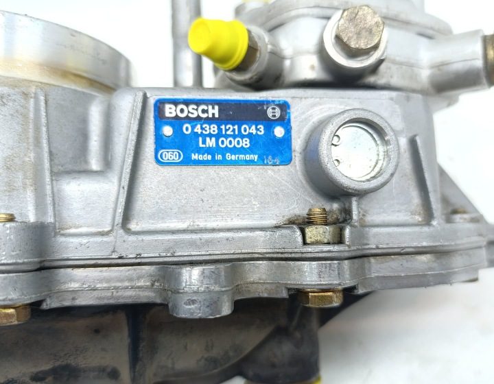 ТОПЛИВНАЯ РАМПА MERCEDES W201 2.3 0438101026 0438121043, фото 3