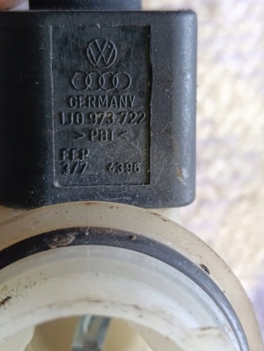 ГНЕЗДО ПАТРОН ЛАМПЫ PY21W Z WTYCZKĄ VOLKSWAGEN AUDI 1J0973722 ОРИГИНАЛ, фото 12