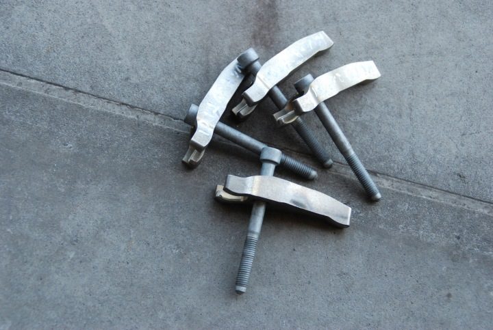FORD KUGA S-MAX 2,0TDCI КРЕПЛЕНИЕ ФОРСУНКИ 12 г., фото 1