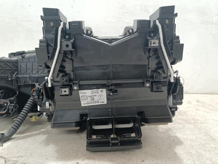 Корпус вентилятора A2138300805 Aston Martin DBX 2021, фото 9