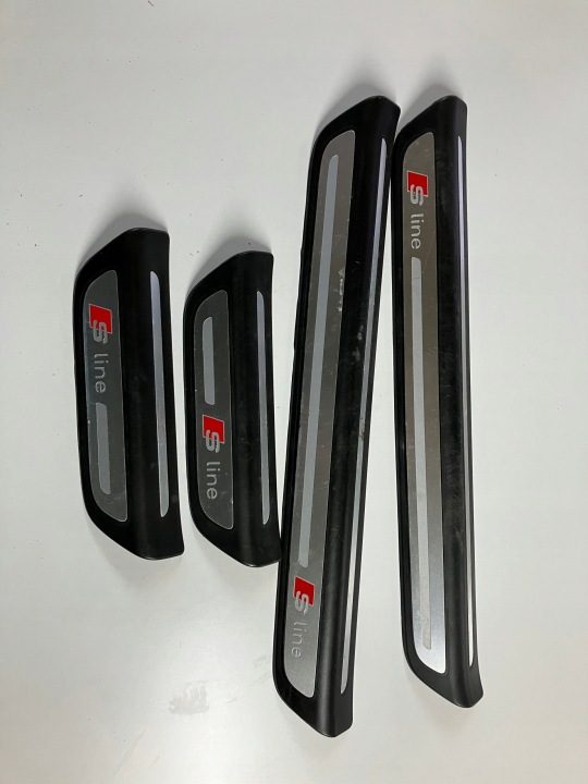 Накладки на пороги S-line S-Line Комплект ! Audi Q3 I 8U 8U0853376B 8U0853375B, фото 1