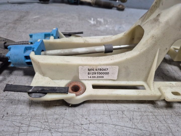 РЫЧАГ ПЕРЕКЛЮЧЕНИЯ ПЕРЕДАЧ + ТРОСА 5B MITSUBISHI COLT VI 1.3 16V MN178047, фото 3