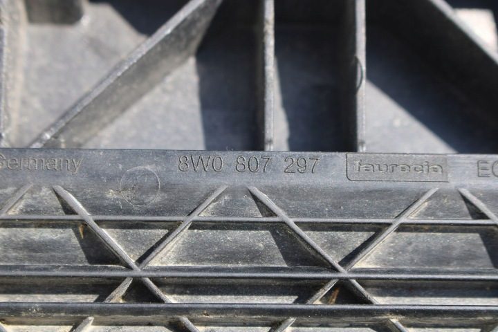 AUDI A4 ŁAPAK ВОЗДУХОЗАБОРНИК РЕМНЯ 8W0807297 8W0121673 8W B9 F5 руль d, фото 8