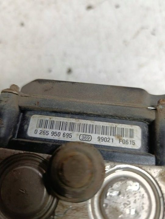 Hyundai OE 58920-2L500 насос ABS, фото 3