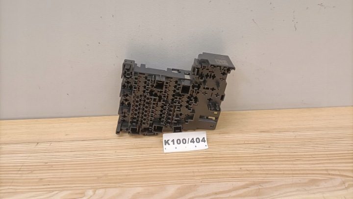 Блок предохранителей короб Audi A3 8V VW Golf 7 VII Seat Skoda K100/404, фото 2