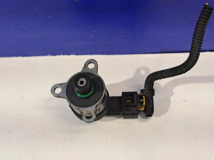 ДАТЧИК ДАВЛЕНИЯ ТОПЛИВА SAAB 9-3 (YS3F) 928400680 38170421 1.9L 110 кВт 2007, фото 2