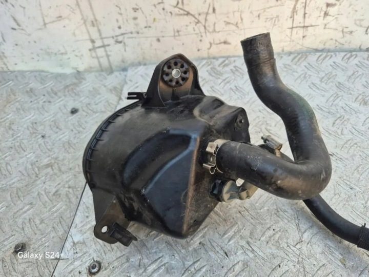 BMW 7 F01 F02 F03 F04 2011 Баки жидкости гидроусилителя, фото 4
