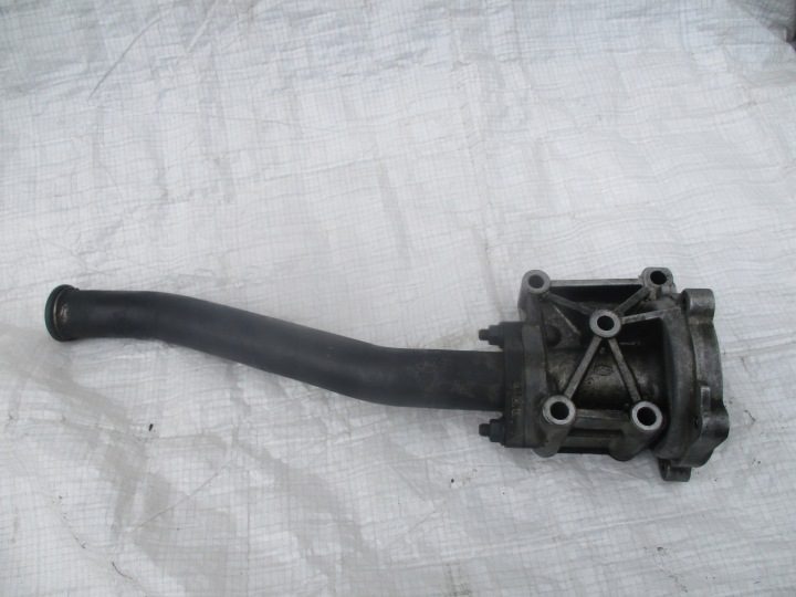 ОСНОВАНИЕ ПОМПЫ 2.0 HYUNDAI SONATA KIA CARENS, фото 1