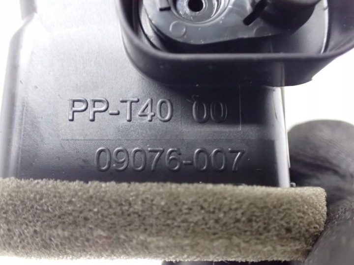 Дефлектор обдува правый OPEL ASTRA K 13406755, фото 6
