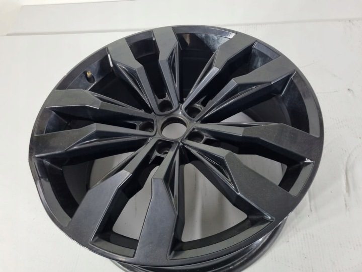 Литой диск Volkswagen OE 5NA601025G 8.5" x 20" 5x112 ET 38, фото 7