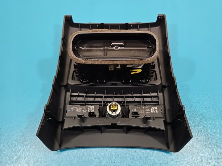 ПЕРЕКЛЮЧАТЕЛЬ ПОДОГРЕВА СИДЕНИЙ ЗАДНИЙ BMW F34 GT 9207330 9384806 9384805, фото 5