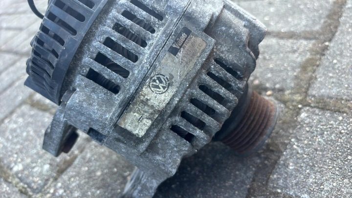 Генератор VW Golf V Jetta 03G903023E, фото 3