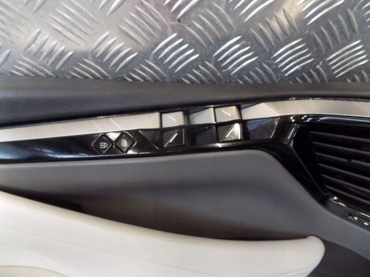 Citroen DS4 II 2022 - обшивка двери левая передняя европа, фото 2