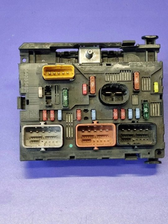 Блок предохранителей Citroen Peugeot 207 9664055480, фото 1