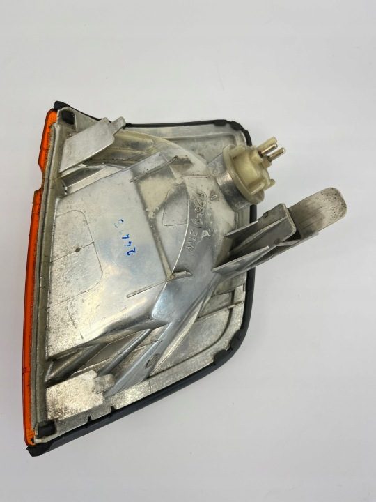 ПОВОРОТНИК ПРАВЫЙ ПЕРЕДНИЙ MERCEDES W124 HELLA ОРАНЖЕВЫЙ, фото 8