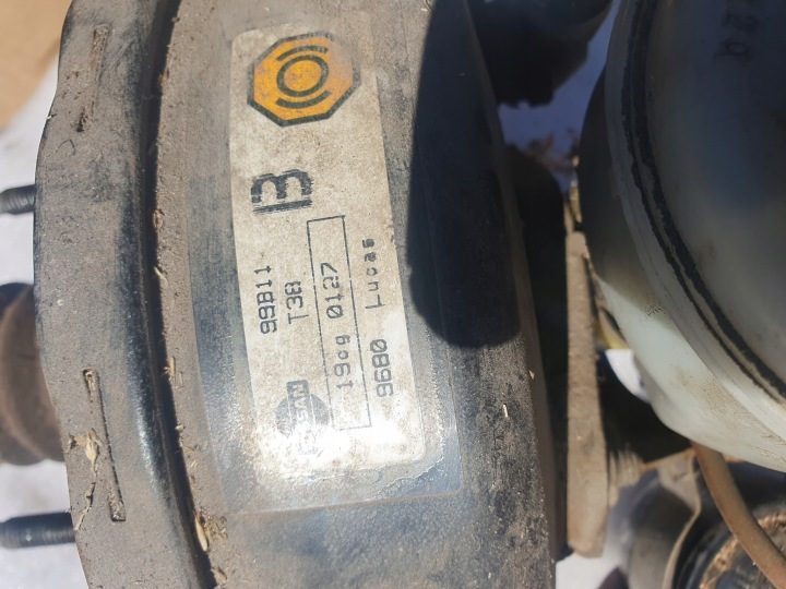 Бак жидкости гидроусилителя Nissan Micra K11 2000 г. 1.0 бензин до рестайлинг 3d, фото 7