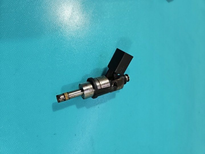 1X ФОРСУНКА VW PASSAT B6 06F906036 0261500014 2.0 FSI, фото 4
