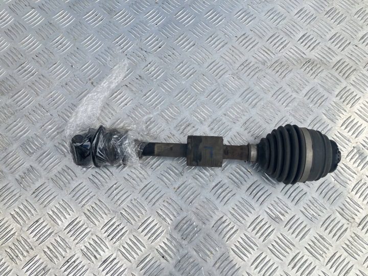 BMW 1 F40 1.5 TB Полуось Левая 5A2E043, фото 1