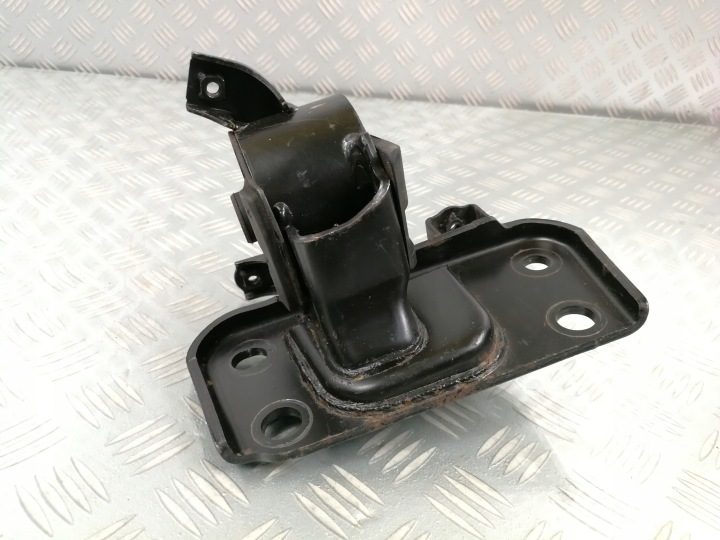 Подушка двигателя кронштейн TOYOTA AURIS II 2 2012-, фото 1